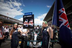 Gridgirls für Lewis Hamilton, Mercedes AMG F1