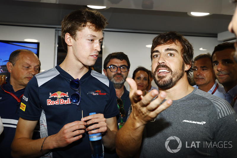 En el cumpleaños 36 de Fernando Alonso, McLaren, Frederic Vasseur, director del equipo Sauber, Danii