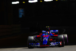 Карлос Сайнс-мл., Scuderia Toro Rosso STR12