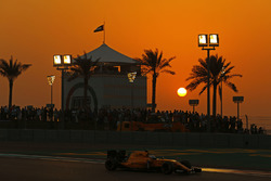 Kevin Magnussen, Renault Sport F1 Team