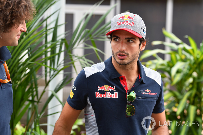 Renault - Carlos Sainz (CONFIRMADO)