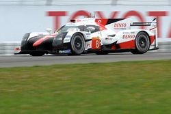 #8 Toyota Gazoo Racing Toyota TS050 Hybrid: Anthony Davidson, Sébastien Buemi, Kazuki Nakajima