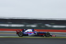 Даниил Квят, Scuderia Toro Rosso STR12