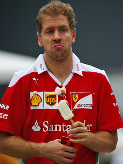 Sebastian Vettel, Ferrari eats an ice lolly