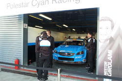 Box Polestar Cyan Racing