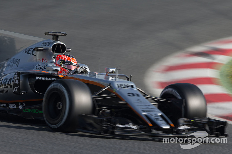 11º Esteban Ocon, Force India F1 VJM10, 1m20.161s (ultrablandos)