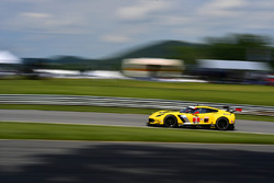 #3 Corvette Racing Chevrolet Corvette C7.R: Antonio Garcia, Jan Magnussen