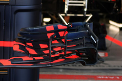 Red Bull Racing RB13 front wing detail