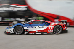 #68 Chip Ganassi Racing Ford GT: Billy Johnson, Stefan Mücke, Olivier Pla