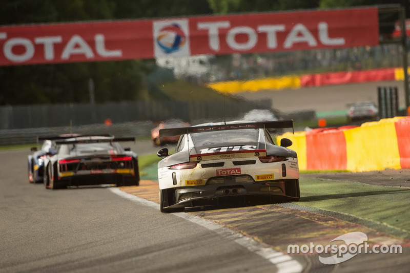 #117 KÜS Team 75 Bernhard Porsche 991 GT3 R: Laurens Vanthoor, Kevin Estre, Michael Christensen