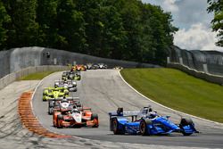 Scott Dixon, Chip Ganassi Racing Honda, Josef Newgarden, Team Penske Chevrolet