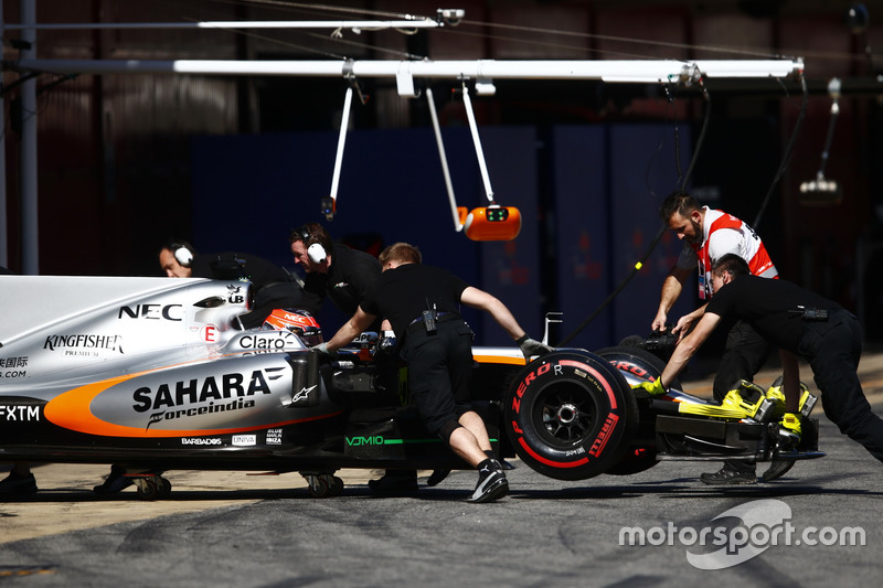 Эстебан Окон, Force India VJM10