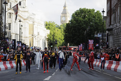 Nico Hulkenberg, Renault Sport F1 Team, Daniil Kvyat, Scuderia Toro Rosso, Max Verstappen, Red Bull,