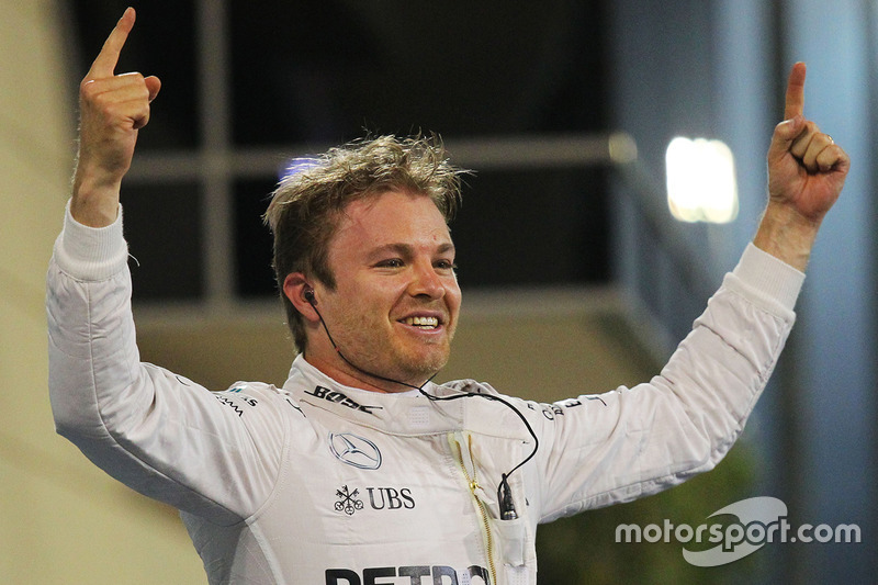 Sieger Nico Rosberg, Mercedes AMG F1 im Parc Ferme