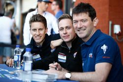 Adam Carroll, Michael Wainwright, Ben Barker, Gulf Racing