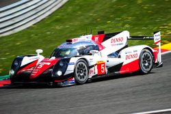 #5 Toyota Racing Toyota TS050 Hybrid: Anthony Davidson, Sébastien Buemi, Kazuki Nakajima