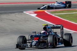 Jenson Button, McLaren MP4-31