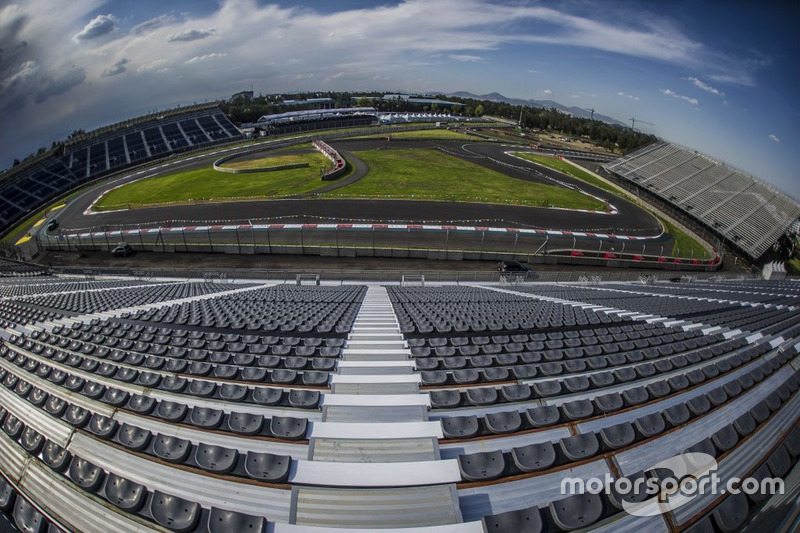 Preparaciones del autódromo Hermanos Rodríguez