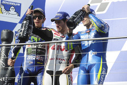 Podium: race winner Cal Crutchlow, Team LCR Honda, second place Valentino Rossi, Yamaha Factory Raci