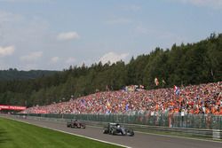 Lewis Hamilton, Mercedes AMG F1 W07 Hybrid