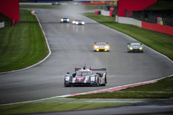 #1 Porsche Team Porsche 919 Hybrid: Timo Bernhard, Mark Webber, Brendon Hartley