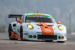 #86 Gulf Racing Porsche 911 RSR: Michael Wainwright, Adam Carroll, Ben Barker