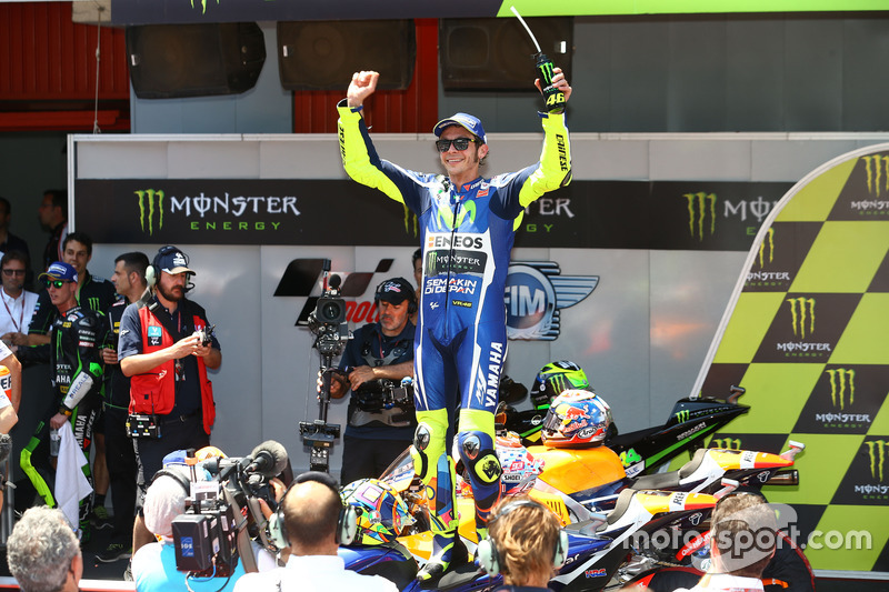 2016: 2 vittorie (Yamaha, MotoGP)