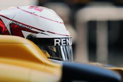 Kevin Magnussen, Renault Sport F1 Team RS16