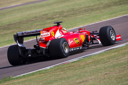 Esteban Gutierrez, Ferrari tests the 2017 spec Pirelli