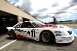 Машина Ford Grand-Am