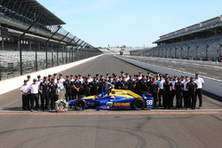 Race winner Alexander Rossi, Herta - Andretti Autosport Honda