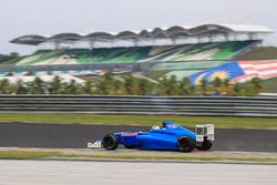Presley Martono saat latihan di sirkuit Sepang