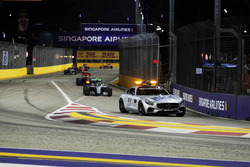 Nico Rosberg, Mercedes AMG F1 W07 Hybrid leads behind the FIA Safety Car