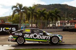 Craig Lowndes, Triple Eight Race Engineering Holden