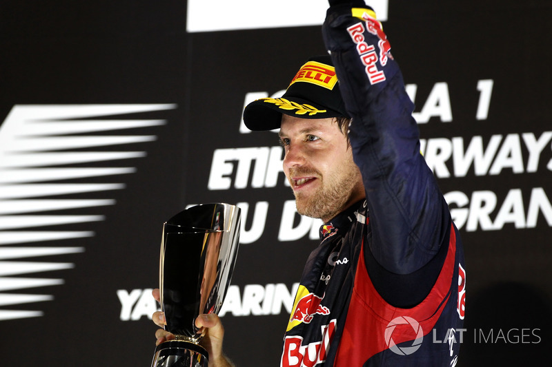 Podio: tercer lugar Sebastian Vettel, Red Bull Racing RB8