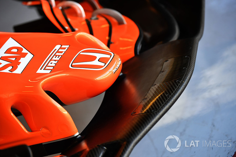 McLaren MCL32 nose detail