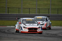 Bryan Herta Autosport Hyundai I30 N TCR: Mark Wilkins, Bryan Herta Autosport Hyundai I30 N TCR: Mich