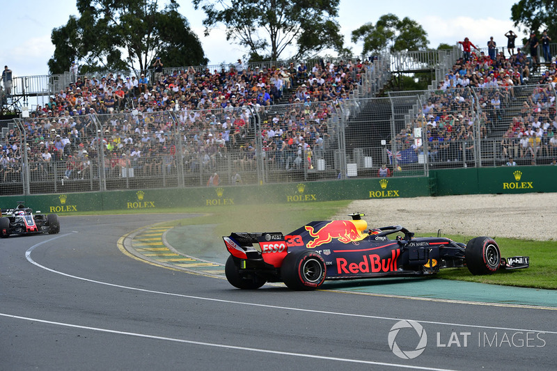 Разворот: Макс Ферстаппен, Red Bull Racing RB14