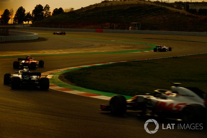 Kevin Magnussen, Haas F1 Team VF-18, Lance Stroll, Williams FW41, Sebastian Vettel, Ferrari SF71H, Marcus Ericsson, Sauber C37