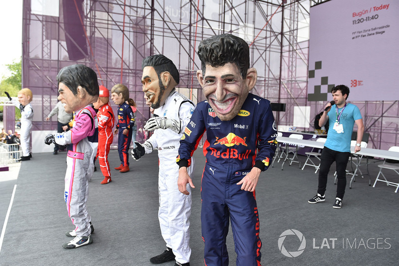 Кукла Даниэля Риккардо, Red Bull Racing