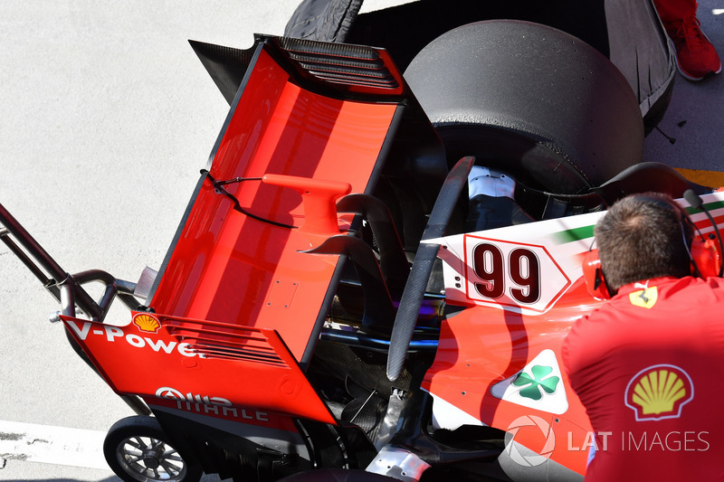 Ferrari SF71H arka kanat detayı