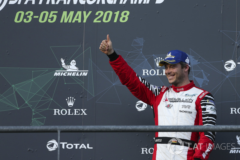 Podium ketiga: #1 Rebellion Racing Rebellion R-13: Andre Lotterer