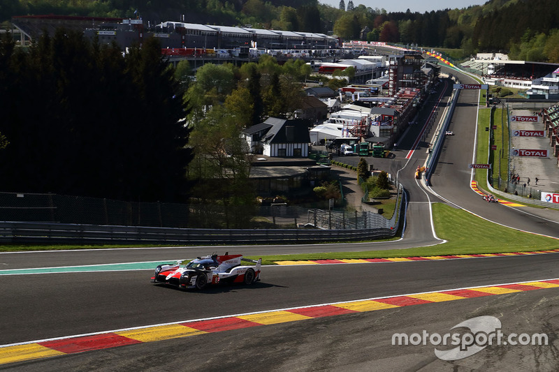 #8 Toyota Gazoo Racing Toyota TS050: Sébastien Buemi, Kazuki Nakajima, Fernando Alonso