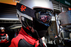 Un mécanicien Rebellion Racing