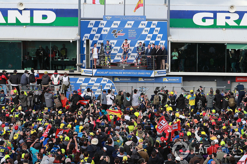 Podium: race winner Marc Marquez, Repsol Honda Team, second place Valentin Rossi, Yamah Factory Racing, third place Maverick Viñales, Yamaha Factory Racing