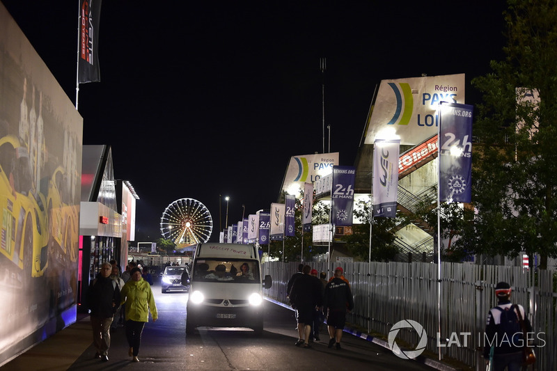 Atmosfera nel paddock