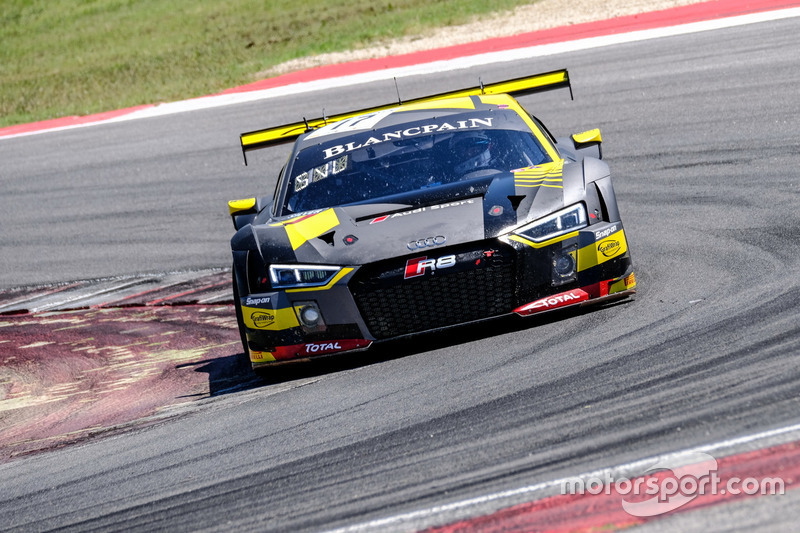 #17 Team WRT Audi R8 LMS: Stuart Leonard, Sheldon van der Linde