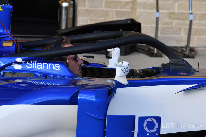 Sauber C36 con el halo