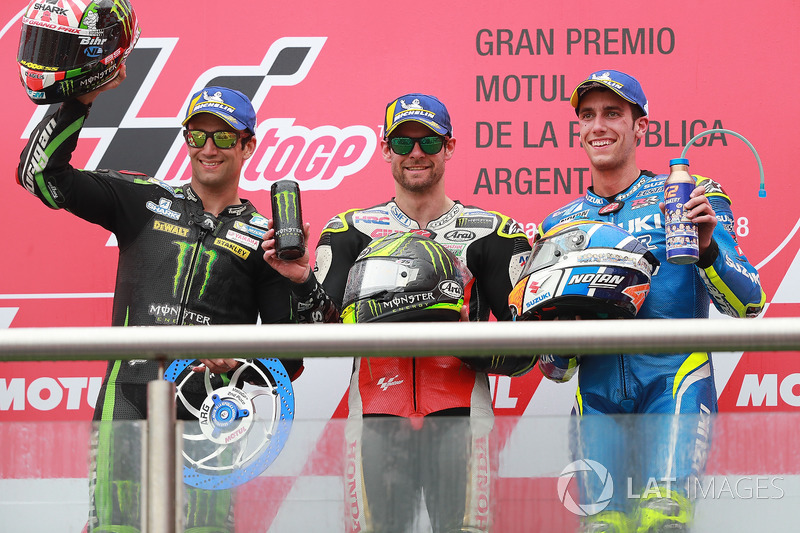 Podio: 1º Cal Crutchlow, 2º Johann Zarco, 3º Alex Rins