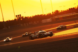 #1 Porsche Team Porsche 919 Hybrid: Neel Jani, Andre Lotterer, Nick Tandy